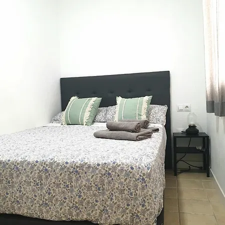 Picasso's Neighbor Apartamento